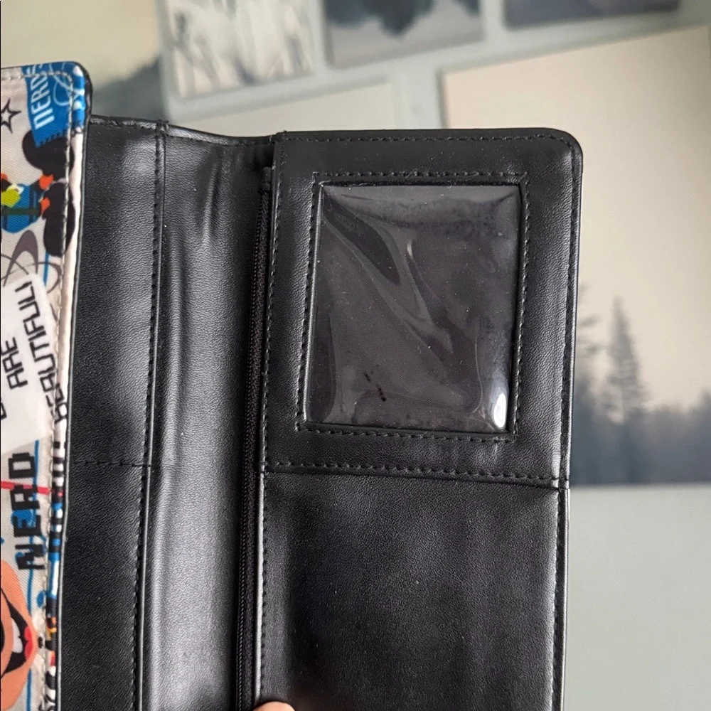 DISNEY PARKS MICKEY Brains are beautiful wallet